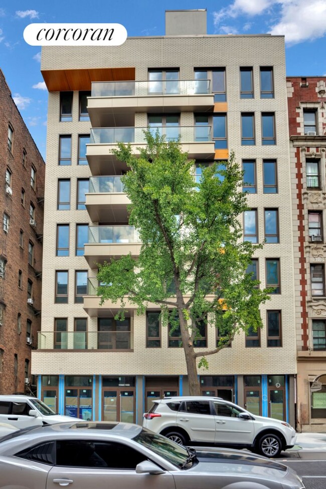 Building Photo - 563 W 170th St