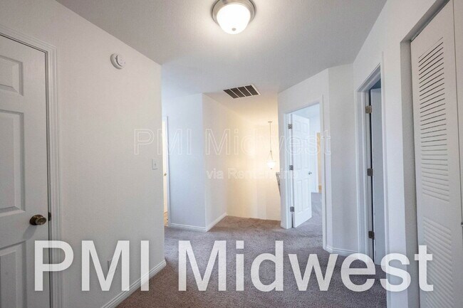 Building Photo - 18058 Cristin Way