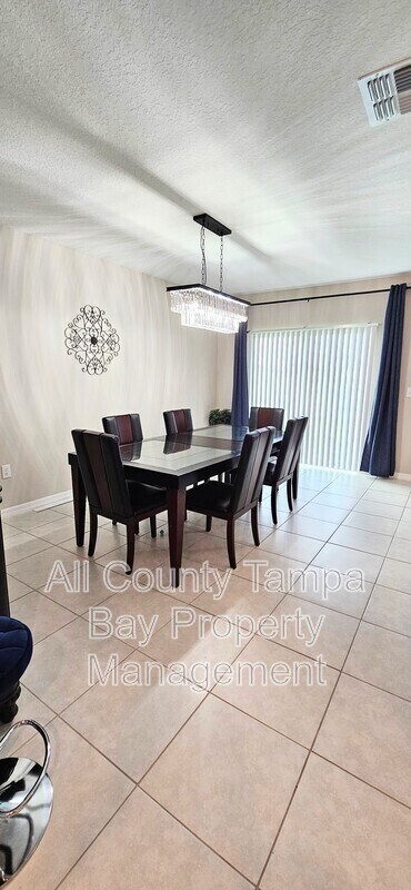 Building Photo - 1443 Tahitian Sunrise Dr