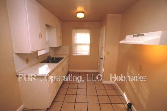 Building Photo - 4602 N 47th St