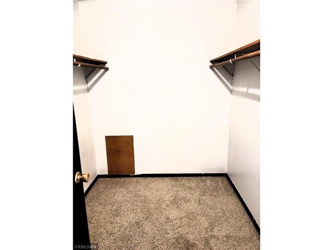 Building Photo - 415 S Wasson Ln