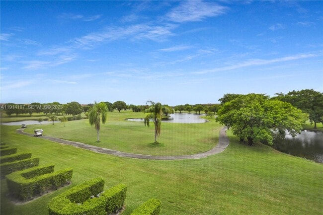 Building Photo - 13250 SW 4th Ct