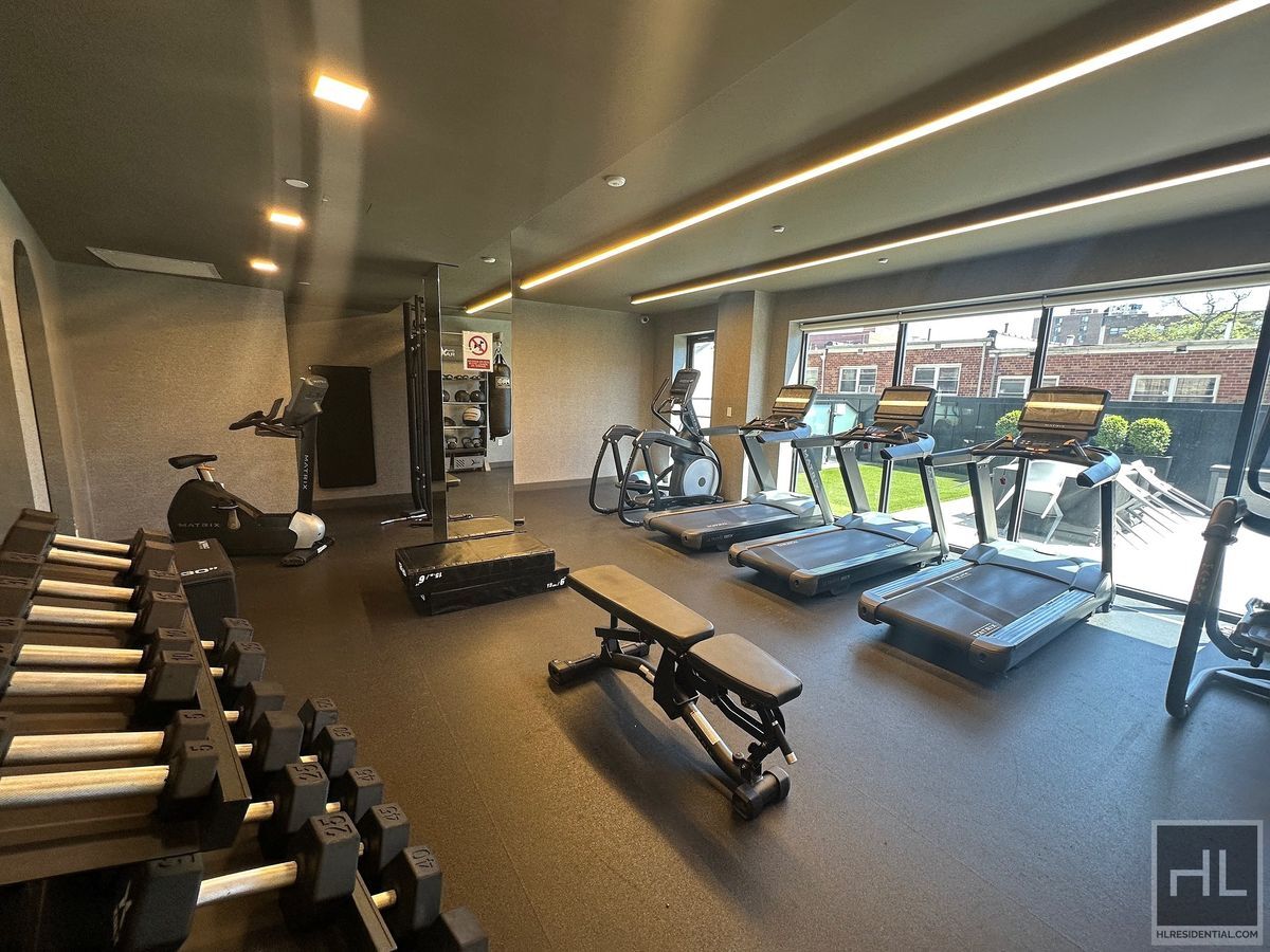 Building Photo - NORTHERN BOULEVARD