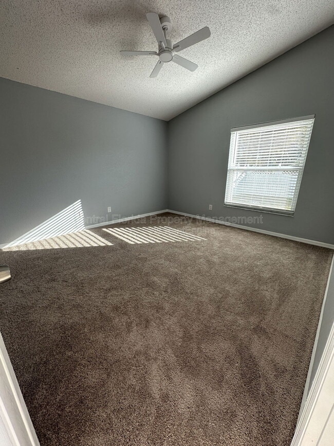 Building Photo - 13652 Glasser Ave