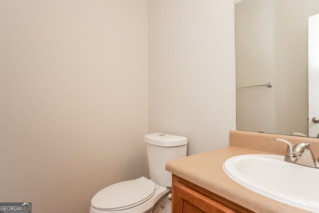 Building Photo - 570 Tuscan Cove