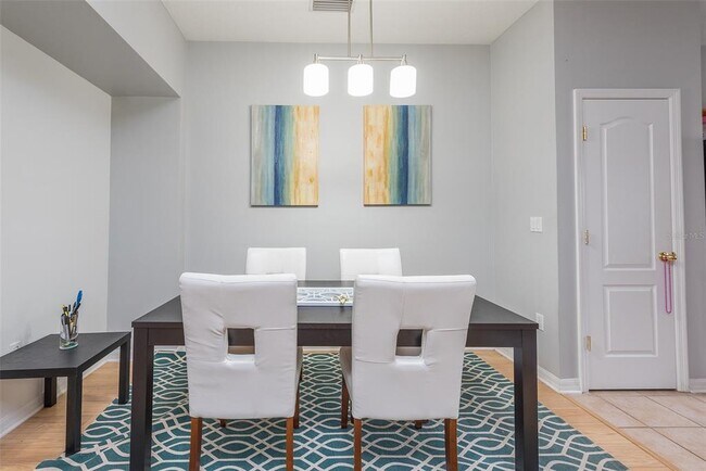 Building Photo - 4539 Amberly Oaks Ct