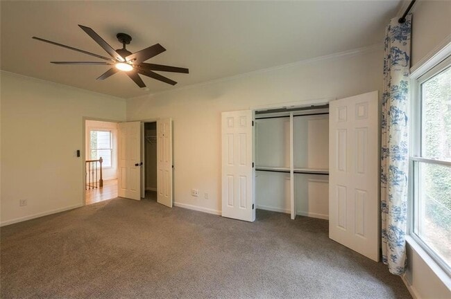 Building Photo - 1018 Berne St SE