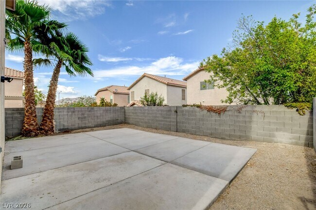 Building Photo - 3962 Coyote Ridge Ct