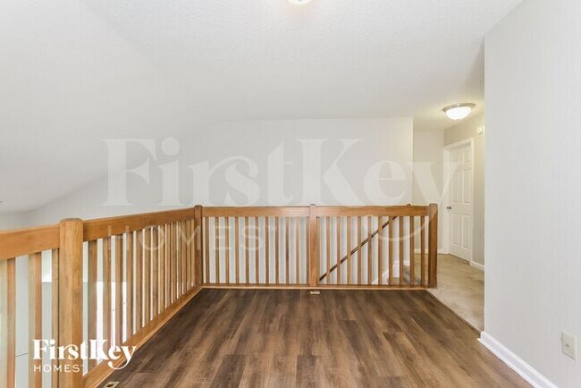 Building Photo - 8646 Coralberry Ln