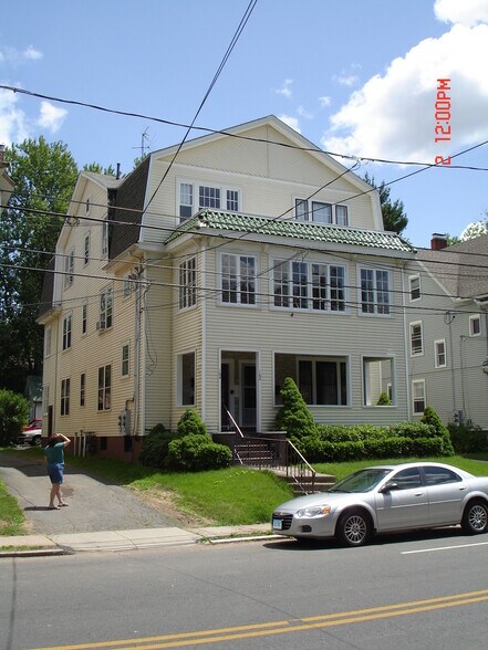 Building Photo - 164 Whitney St