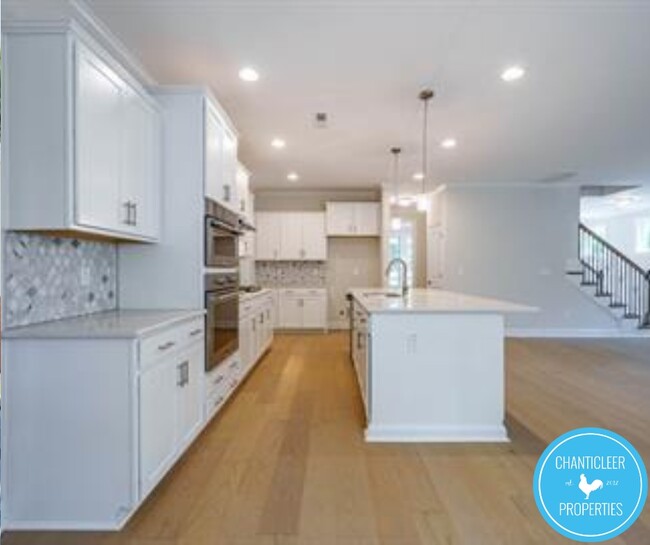Building Photo - 605 Chapel Ridge Dr