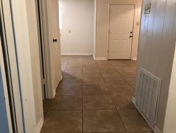 Building Photo - 1516 Kent Ave