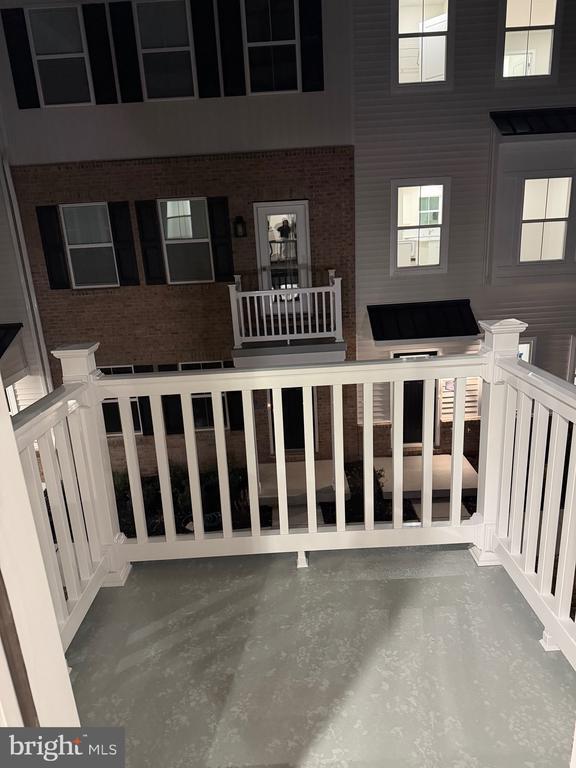 Building Photo - 10 Barbine Wy