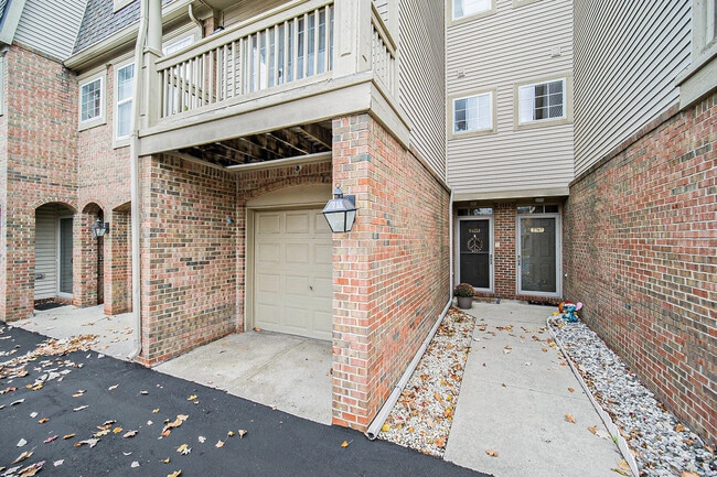 Building Photo - 2765 Barclay Way