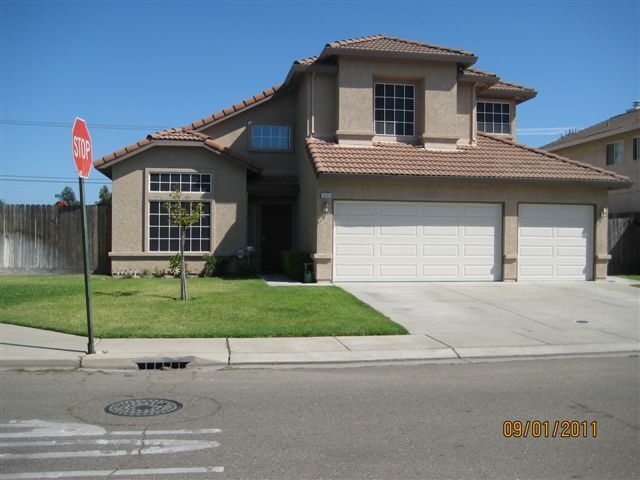 Primary Photo - SAN MICHELE DRIVE - BEAUTIFUL LARGE HOME