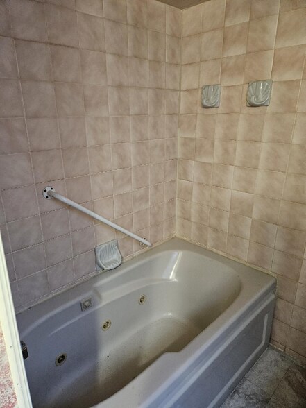 Building Photo - 3730 Erie St