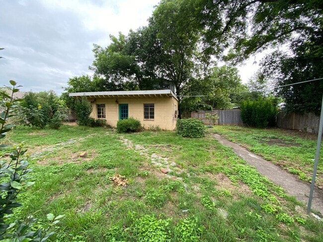 Building Photo - Cullen-1914