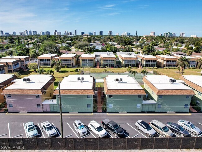 Building Photo - 1400 Pompei Ln