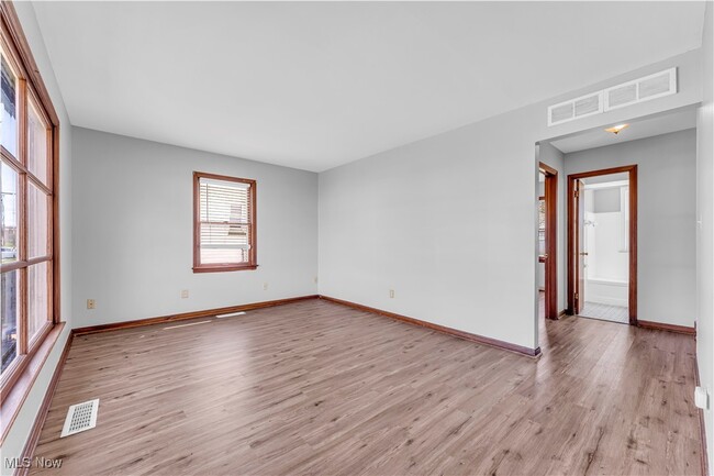 Building Photo - 5607 Allanwood Dr