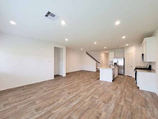 Building Photo - 4242 BROMHAM