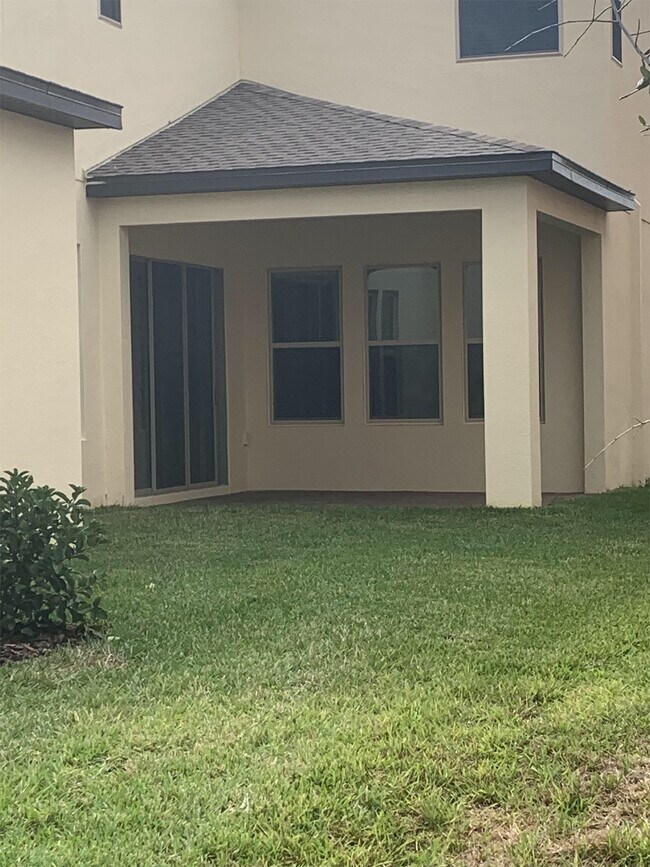 Building Photo - 1547 Bayfront Pk Aly