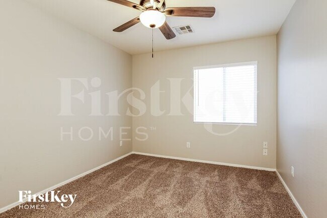 Building Photo - 11597 W Vogel Ave