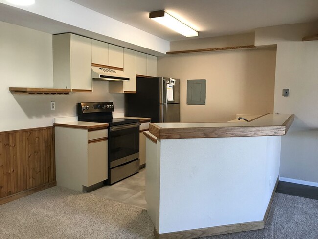 Building Photo - Spacious 1 bedroom apartment for rent at t...