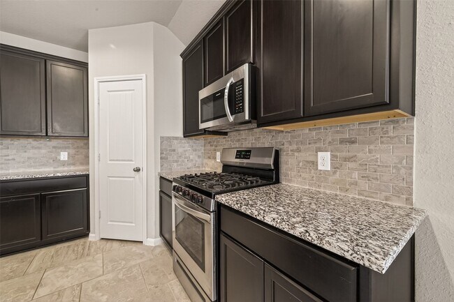 Building Photo - 12623 City Village Ln
