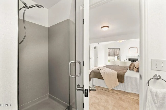 Building Photo - 2226 Sanderling St