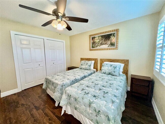 Building Photo - 1610 Islamorada Blvd