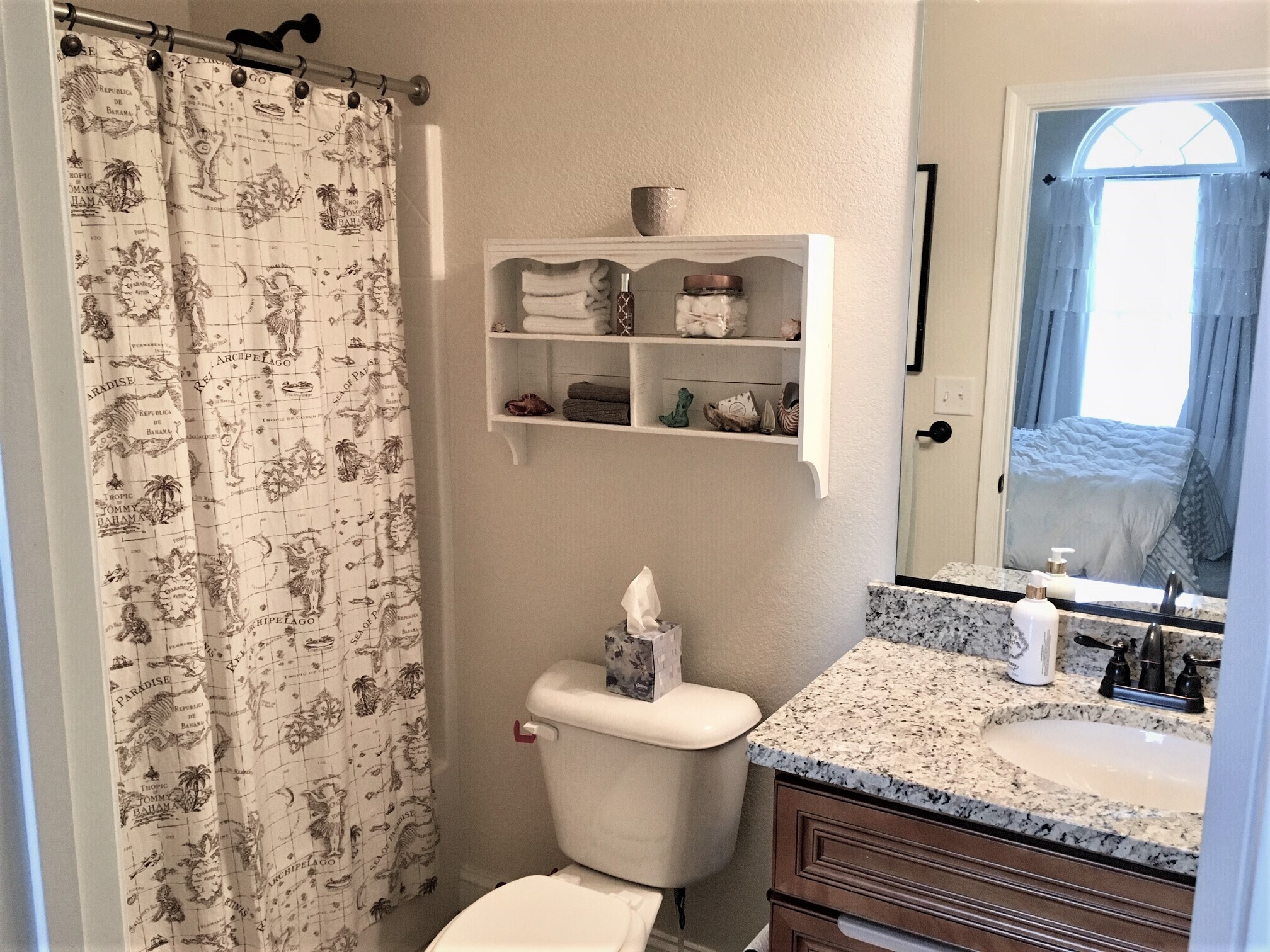 Building Photo - 7571 Villa Ct