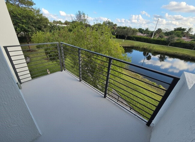 Building Photo - 4380 NW 8th Ct