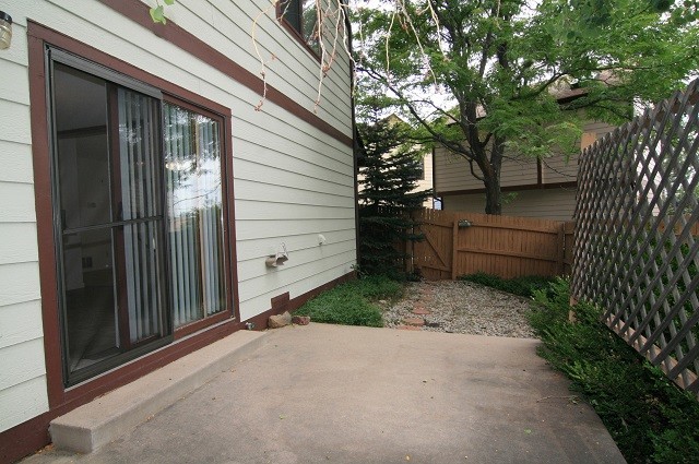 Building Photo - 1767 S Pitkin Cir