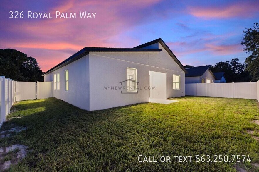 Building Photo - 326 Royal Palm Wy