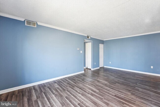 Building Photo - 15536 Horseshoe Ln