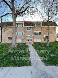 Building Photo - 3840 S 46th St