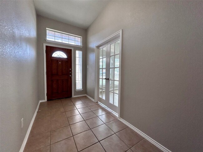 Building Photo - 2037 Rachel Ln