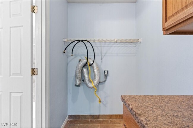 Building Photo - 4000 Visby Ln