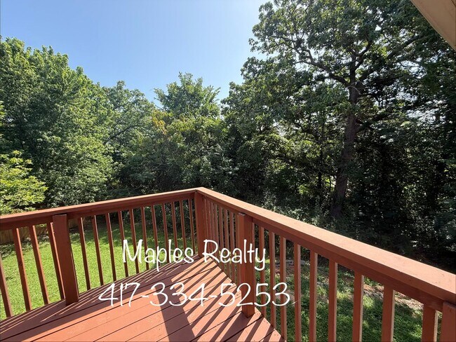 Building Photo - 141 Scotch Pine Ct