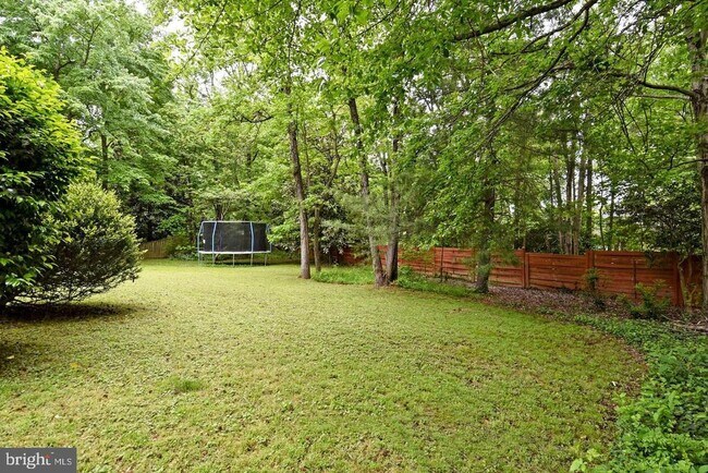 Building Photo - 3714 Carriage House Ct
