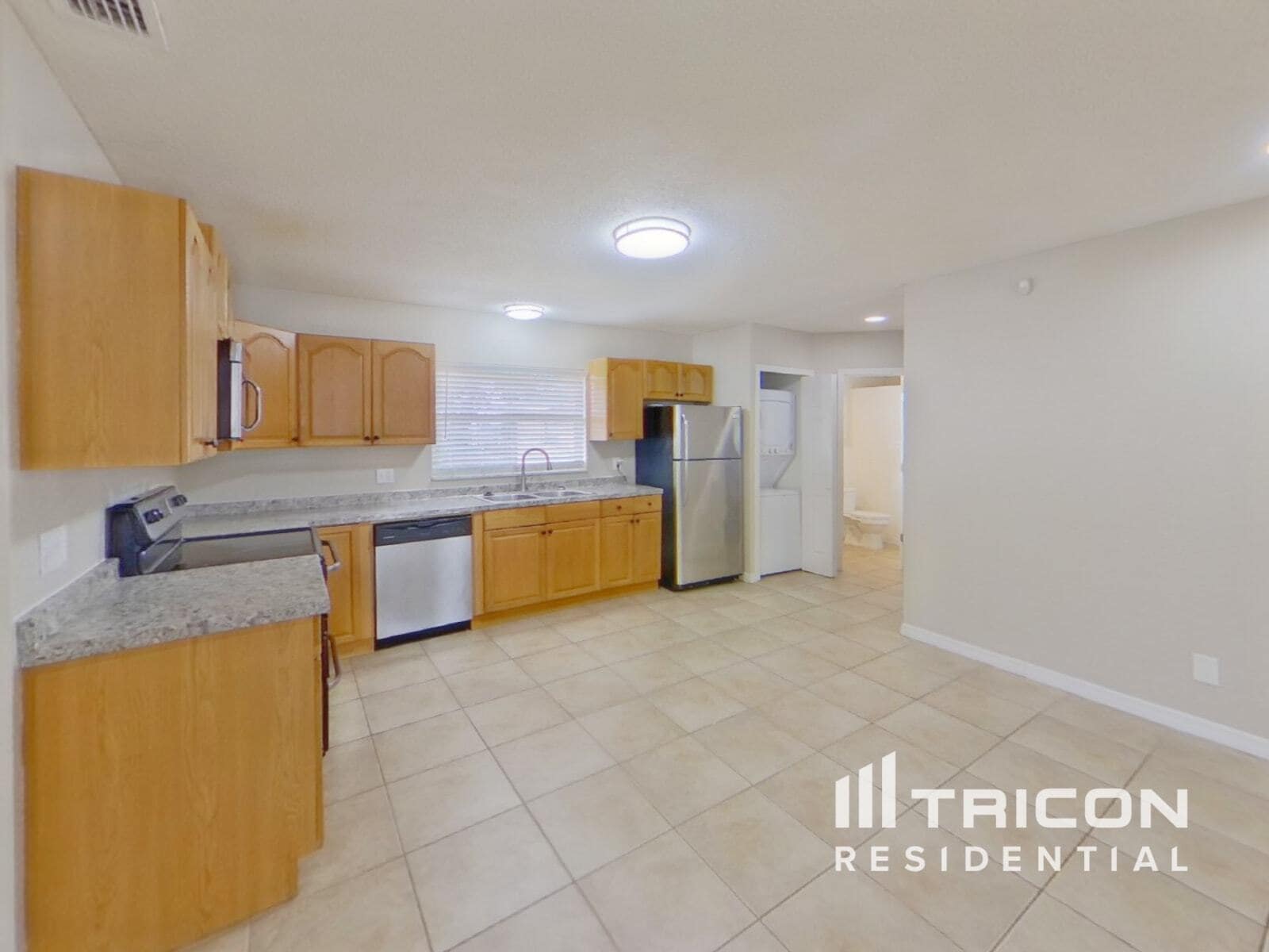 Building Photo - 10811 La Vista Loop