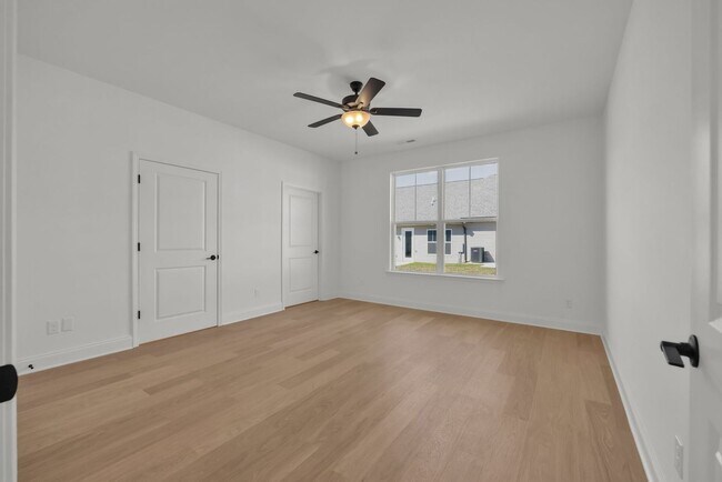 Building Photo - 6579 Elizabeth Ann Wy