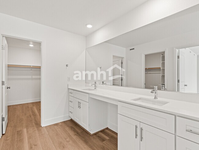 Building Photo - 5824 Fly Fisher St