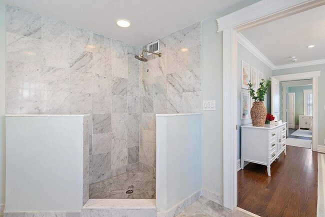 Building Photo - 3109 Washington Rd