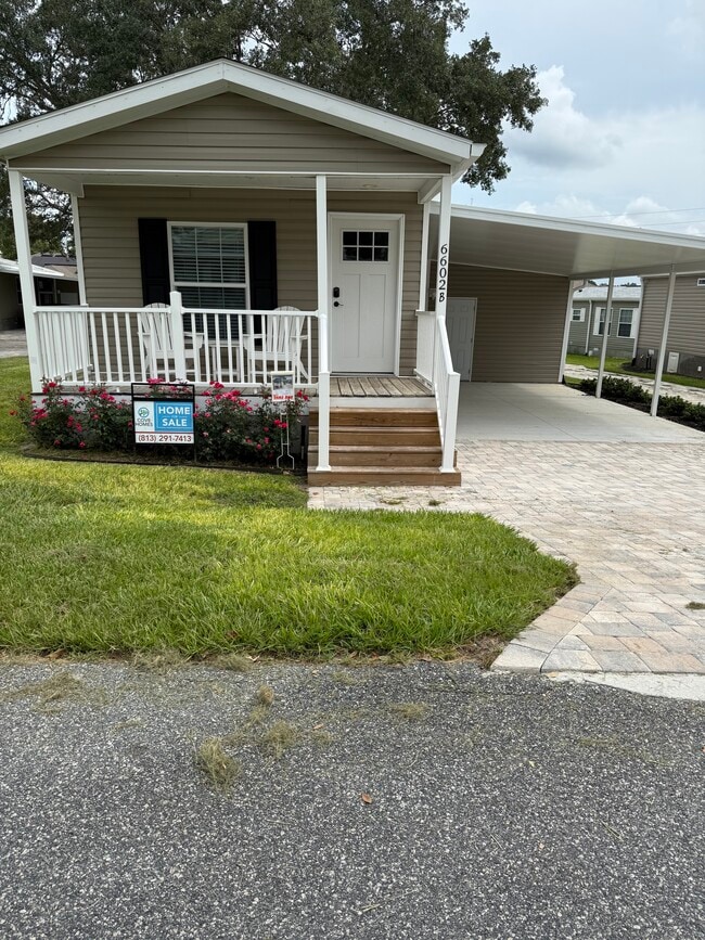 Building Photo - 6602 Lakewood Dr