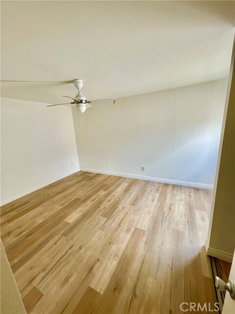 Building Photo - 458 Golden Springs Dr