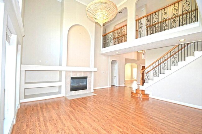 Building Photo - 5926 Solar Point Ln