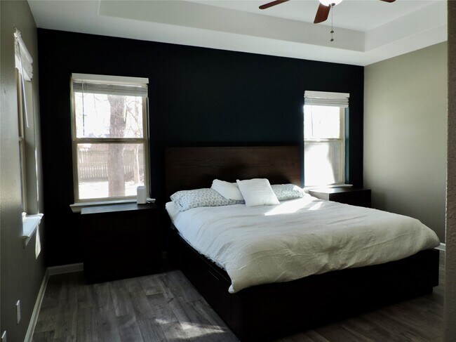 Building Photo - 2730 N Colosseum Ct