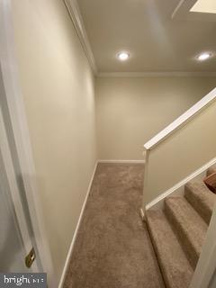 Building Photo - 6930 Hamilton Ct