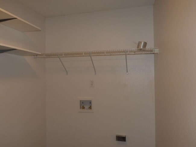 Building Photo - 5301 Jeremy Dr
